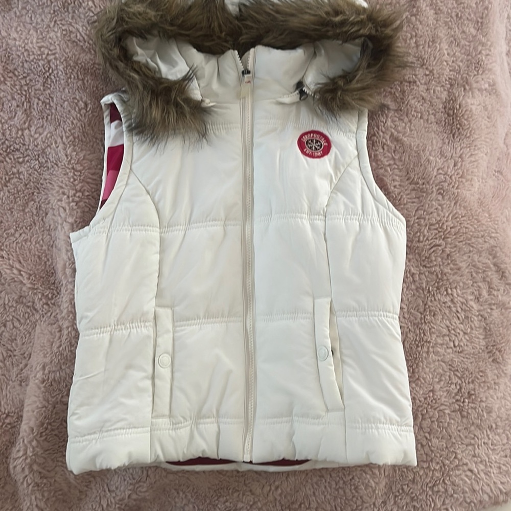 White Vest (Aeropostale)